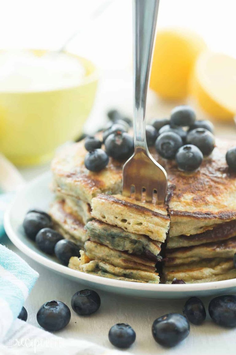 Weight Watchers Best Fluffy Blueberry Lemon Pancakes