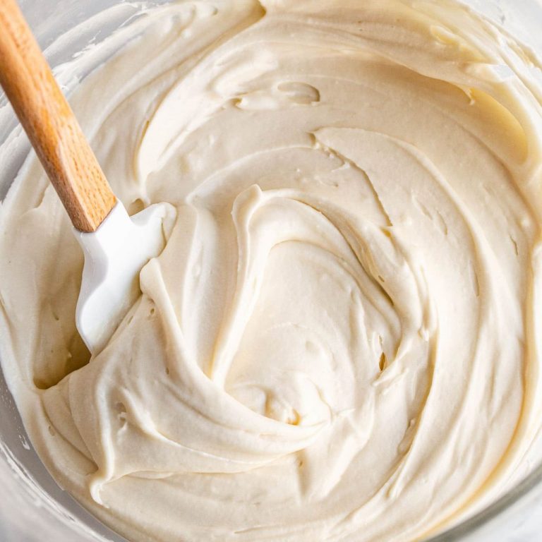 Skinny Vanilla Cream Cheese Frosting