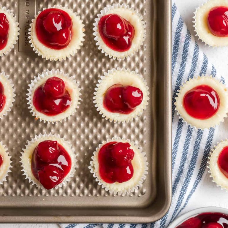 Easy cherry cheesecake cups1 Point