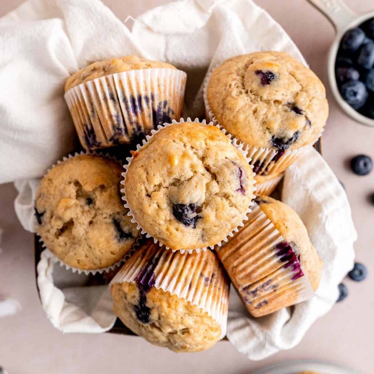 the Best banana blueberry muffins