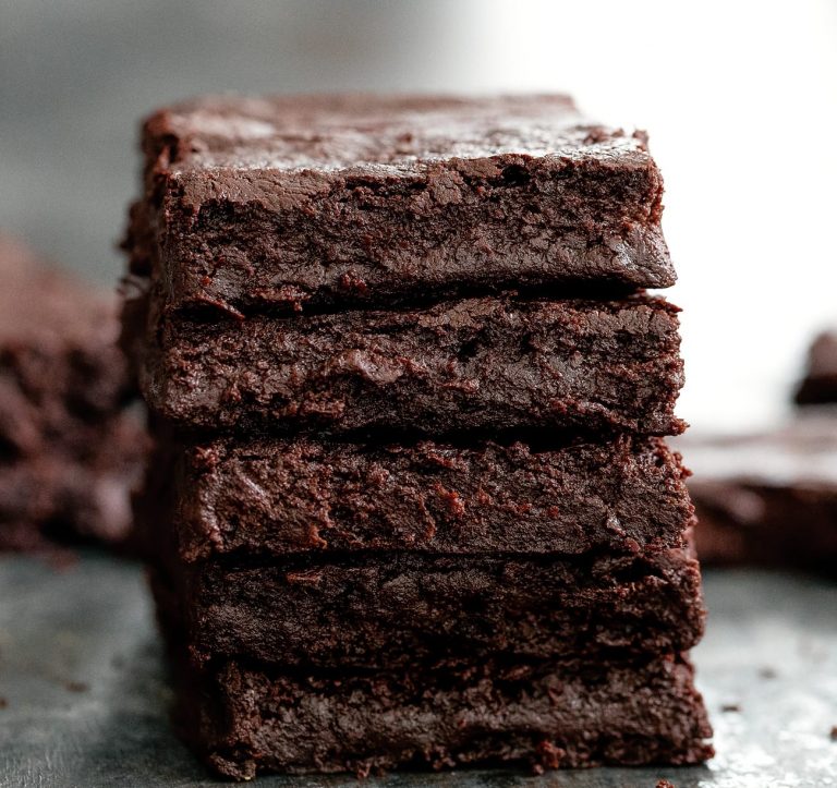 No flour no eggs homemade brownies