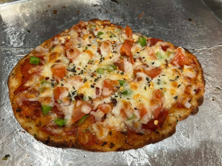 Homemade mini pizza