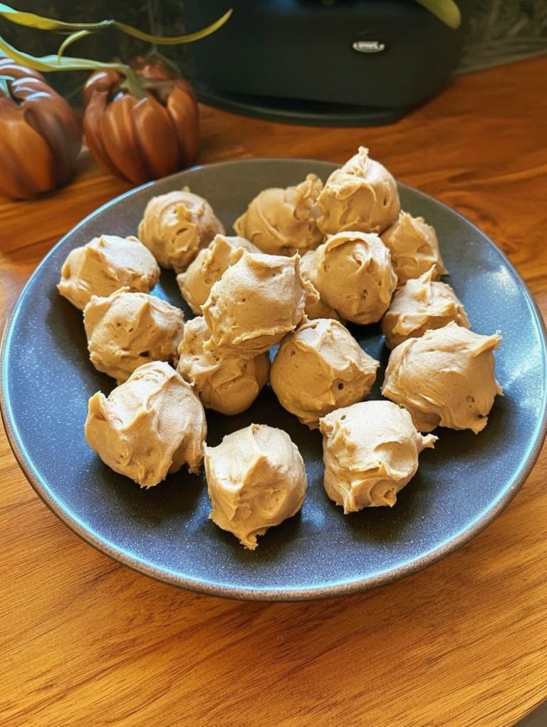 WW Cinnamon Pecan Meringue Kisses